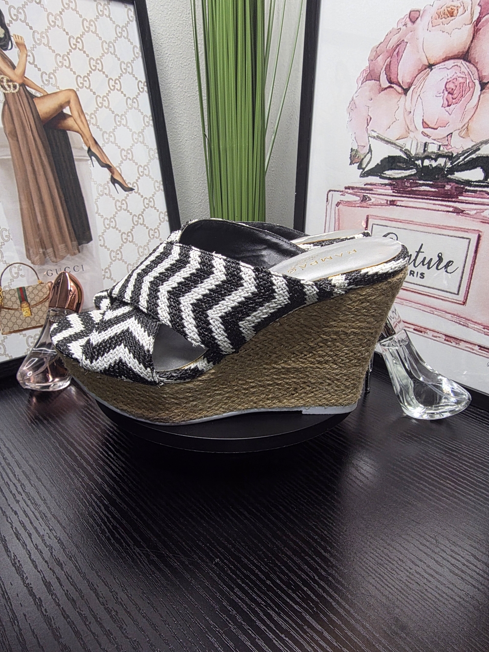 Rampage Black & White Woven Chevron Wedge Sandals - Picture 2 of 7